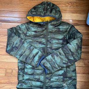 Camo winter coat size XL